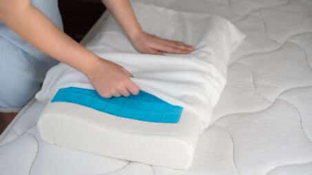 Everything Cool Gel You Need for a Relaxing Summer Sleep